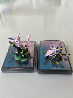 Umbreon & Espeon Pokemon Prismatic Premium Collection 2 Pack Sleeves Figure Pin - Image 1