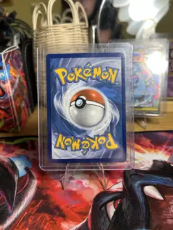 Pokemon Pikachu 005/025 Celebrations Holo Rare Basic 60HP English 2021 - Image 2