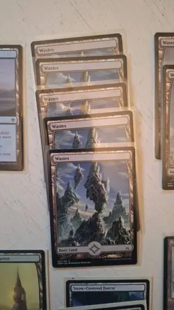 Magic The Gathering Lot of 29 Specialized Lands! Snow Covered, Wastes & More! - Image 3