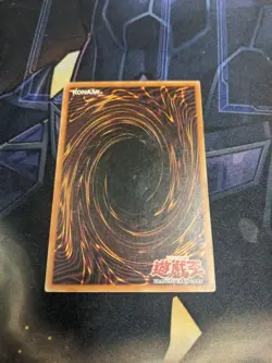 Yu-Gi-Oh! 1st Dark Magician [Old Asian Edition] SDY-006 Ultra Rare - Image 2