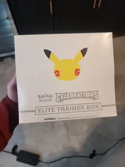 Pokemon TCG: 25th Anniversary Celebrations Elite Trainer Box (2021) 820650809439 - Image 1