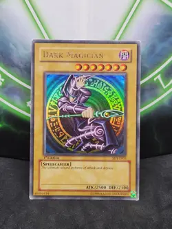 Yugioh Dark Magician SDY-E005 Ultra Rare 1st Edition MP - Image 1