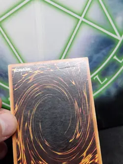 Yugioh Dark Magician SDY-E005 Ultra Rare 1st Edition MP - Image 3