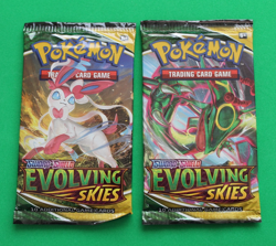 POKEMON SWORD AND SHIELD EVOLVING SKIES 2 PACKS SEALED - Image 1