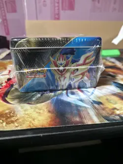 Pokemon TCG 2020 Spring Collector's Chest Lunch Box Tin Sword & Shield SEALED - Image 3