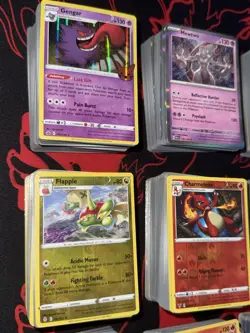 Pokemon Cards Bulk Lot of 800+ Cards ALL RARE HOLOS AND REVERSE HOLOS - Image 3