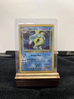 Pokemon Gyarados Holo Rare TCG Card Base Set 6/102 - Image 1