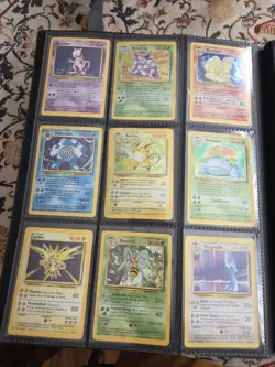 Pokemon Complete Base, Jungle, Fossil, Team Rocket/ Red Cheeks Pikachu - Image 2