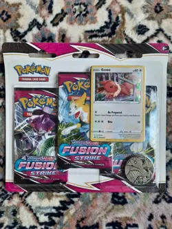Pokemon TCG SWSH Fusion Strike Eevee Promo Card Triple Blister - New/Sealed - Image 1