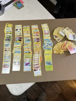 Pokemon Go Lot TCG 2022 380 Cards Many Duplicates ￼ - Image 1