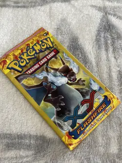 Pokemon Flashfire 3-Card Mini Booster Pack New Sealed - Image 3