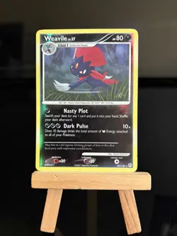 WEAVILE 40/130 Diamond and Pearl NM/LP - Reverse Holo Rare - Pokemon TCG Card - Image 1