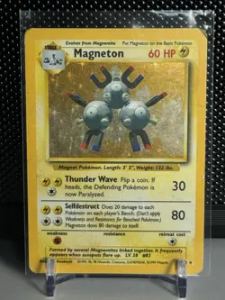 Pokemon TCG Magneton 9/102 Holo Rare Base Set 1999 WOTC Vintage - Image 1