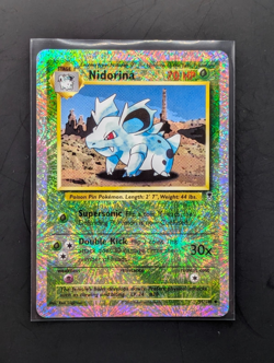 Nidorina - Legendary Collection - Reverse Holo - Pokemon - NM/LP - Image 1
