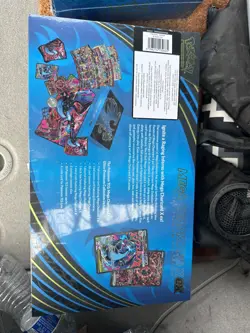 *Sealed Mega Charizard X EX Ultra Premium Collection* Pokemon - Image 3