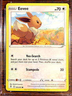 Eevee Regular Common #125 - CGC PRISTINE 10 - 2021 Evolving Skies - Pokemon TCG - Image 2