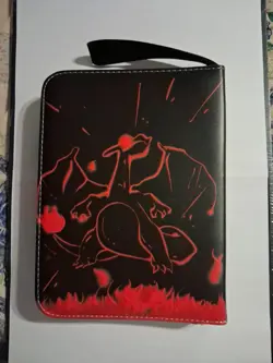 Pokemon TCG Charizard Red Black Flame Zip Up 4x50 pages UNIQUE BINDER NEVER USED - Image 4