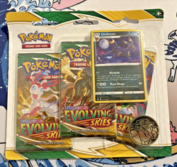 Pokemon Trading Card Game: Sword and Shield - Evolving Skies Three Booster Packs 820650808814 - Image 4