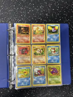 Pokemon TCG Vintage 1998 Binder Comes With Binder & Sheets 80 cards - Image 1