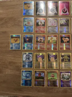 Pokemon TCG - 46x Reverse Holo Bundle - 2016 Evolutions (Mew, Pikachu, Mewtwo) - Image 2