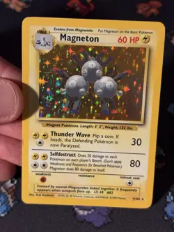 Pokemon Cards Magneton 9/102 Holo Rare Base Set UNLIMITED - (MP+) - Image 2