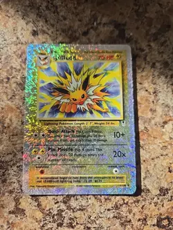 2002 Pokemon Jolteon-Rev. Foil Legendary Collection Reverse Holofoil #14 - Image 2