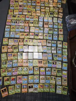 300+ lot Pokemon TCG Vintage Card Lot incl. Wizards of the Coast (jungle, fossil - Image 3