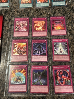 YuGiOh binders and card lot (2 binders with 289 cards) - Image 5