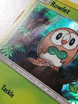 EXCLUSIVE HOLO Rowlet 9/149 PL - VARIANT - Sun Moon Pokemon Card - Image 3