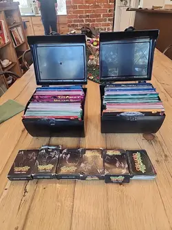 Weird N Wild Creatures cards Approx 900, 2 Boxes, 6 Trading Card Decks 300 (Est) - Image 1