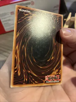 Carte Yu Gi Oh CHEVALIER DU DESTIN TIMEE DRL2-FR001 SECRETE RARE - Image 3