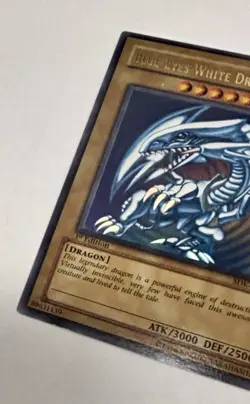 Yu-Gi-Oh 2002 Blue Eyes White Dragon SDK 001 Vintage Ultra Rare 1st Edition Mint - Image 3
