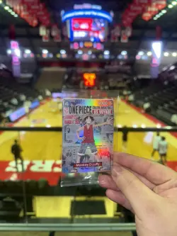 One Piece Monkey.D.Luffy US College Basketball Promo Card Rutgers SGA IN HAND - Image 4