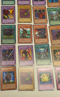 Yu-Gi-Oh! TCG Trading Card Lot 48 Cards - Image 4