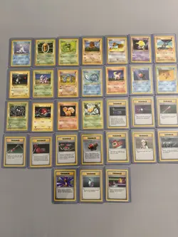 1999 Pokemon TCG Base Set Shadowless Lot 31 Cards No Duplicates - Image 1