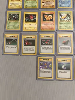1999 Pokemon TCG Base Set Shadowless Lot 31 Cards No Duplicates - Image 5