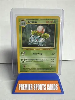 Pokemon TCG Ivysaur Base Set, Card 30/102, Regular LP Condition - Image 1
