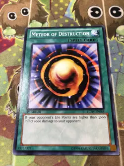 METEOR OF DESTRUCTION LCJW-EN068 1st EDITION Yugioh TCG LP - Image 1