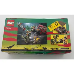 LEGO Jurassic Park Dilophosaurus Ambush 76958 - Image 2