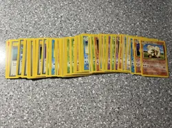 LP Complete Pokemon Base Set Common and Uncommon Cards - Image 3