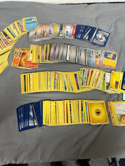 Pre-owned Lot Of Pokemon Cards Over 400 Cards - Image 1