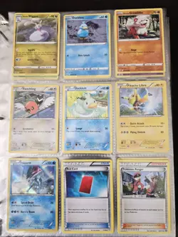 Pokemon Cards Vintage Huge Collection Lot Of 400 from the 1990s and early 2000s - Image 3
