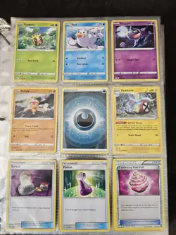 Pokemon Cards Vintage Huge Collection Lot Of 400 from the 1990s and early 2000s - Image 4