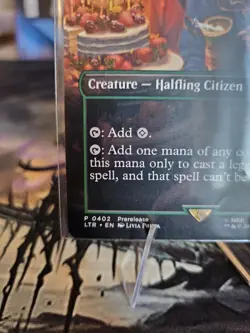 Delighted Halfling (Borderless) Universes Beyond: LoTR: Tales of Middle-Earth LP - Image 2