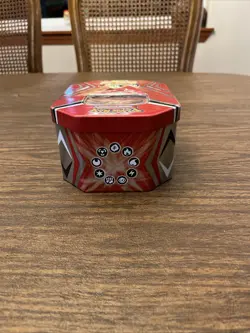 2011 Pokemon Trading Card Game Tin With 1 Card & Figure - Image 4