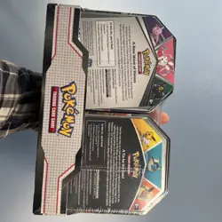Pokemon TCG V Heroes Bundle Tins: 2-Pack of Vaporeon & Umbreon (SEALED)! #2.91 - Image 2