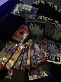 Pokemon Tcg Scarlet & Violet Temporal Forces elite trainer box - Image 3