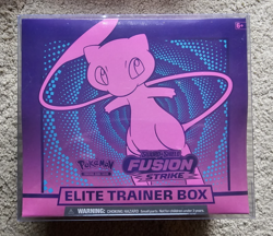 Nintendo Pokemon TCG: Sword & Shield Fusion Strike Elite Trainer Box ETB - Image 1