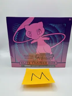 Pokemon TCG: Sword & Shield Fusion Strike Elite Trainer Box (M) Tear In Plastic 820650809330 - Image 1