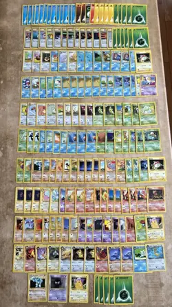 VINTAGE POKEMON LOT (181) CARDS - BASE SET, FOSSIL JUNGLE TEAM ROCKET BASE SET 2 - Image 1